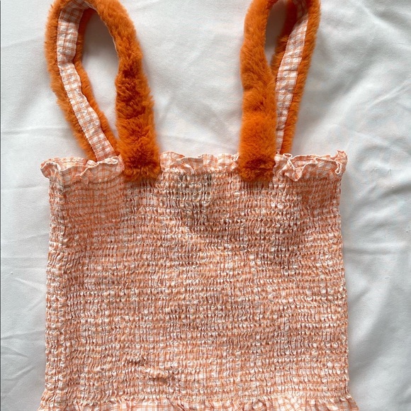 Orange top - Picture 2 of 2